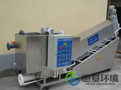 洛陽(yáng)污水處理設備—疊螺機
